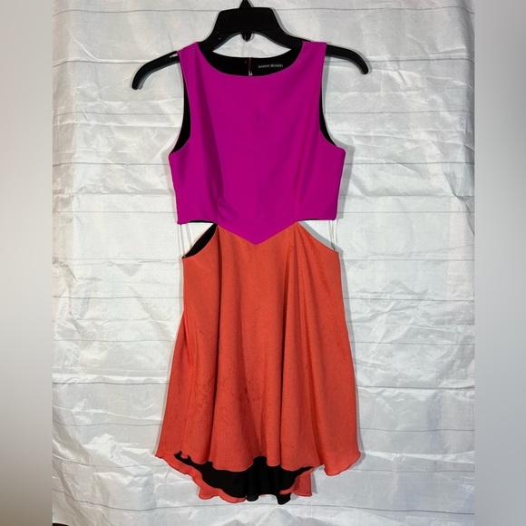 donna mizani Dresses & Skirts - Donna Mizani Diamond Flounce Dress size Small